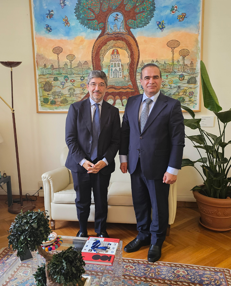 Official Meeting Between the President of the Iraqi-Italian Business Council and an Italian Ministry of Foreign Affairs Official in Rome